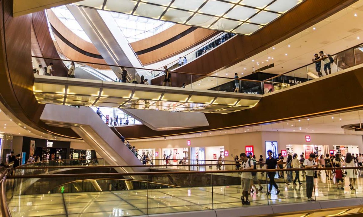 Tiendas dentro de un shopping